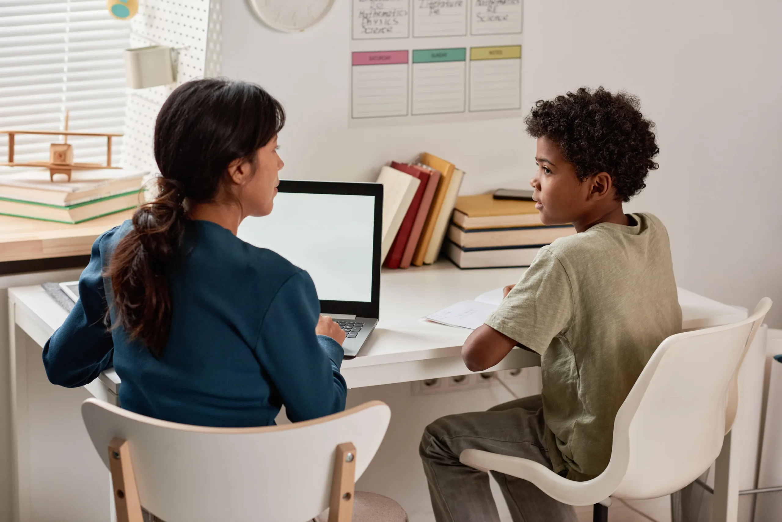 cours-particuliers-à-domicile-à-Bâle-cours-particuliers-cours-individuels-scaled